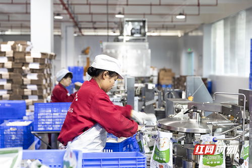 財(cái)經(jīng)v視丨火熱的一線 透明工廠,讓美味觸手可及